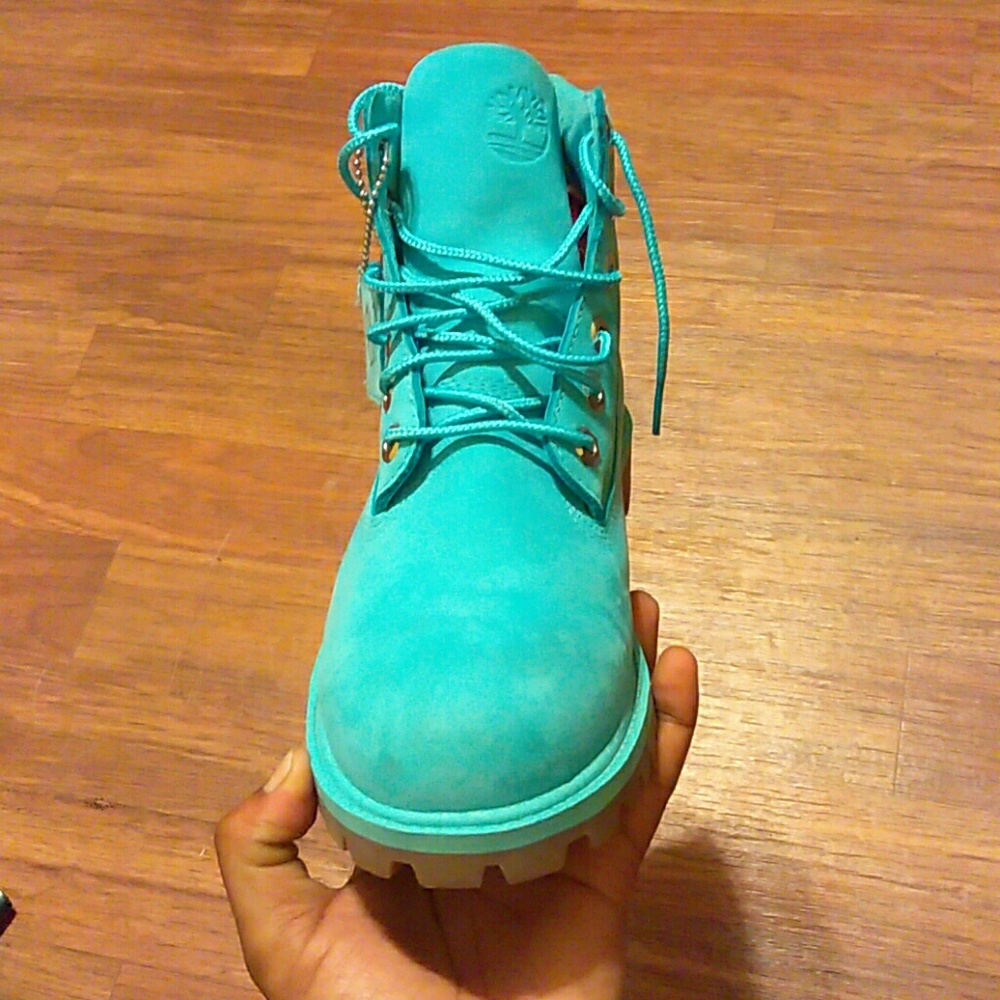Timberlands - Picture 4 of 8